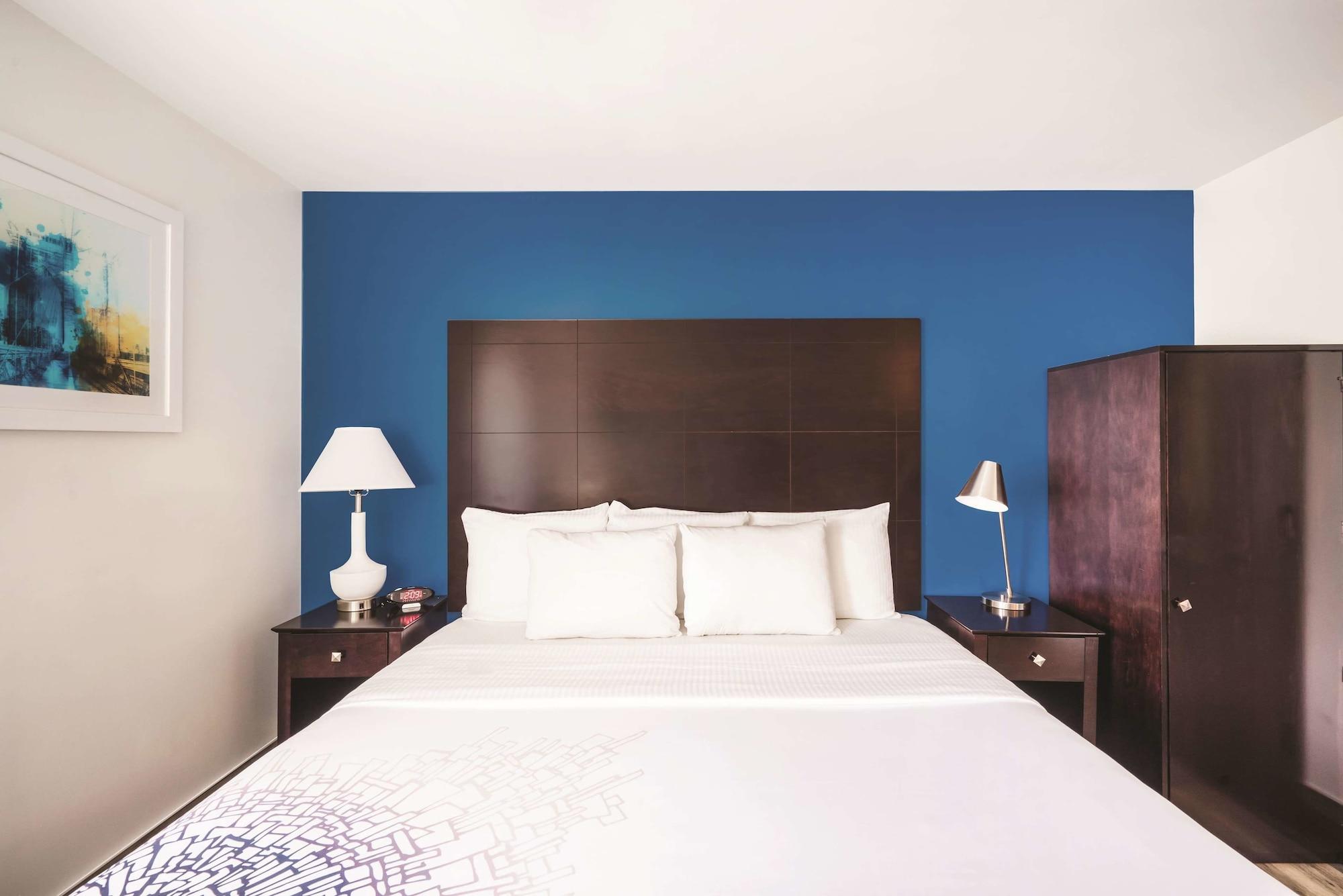 La Quinta By Wyndham Brooklyn Downtown Hotel New York Exterior photo