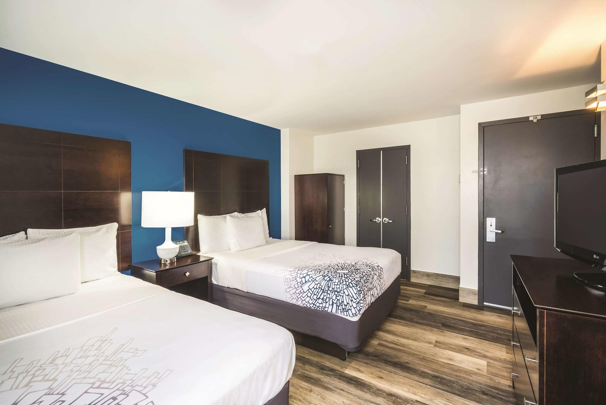 La Quinta By Wyndham Brooklyn Downtown Hotel New York Exterior photo