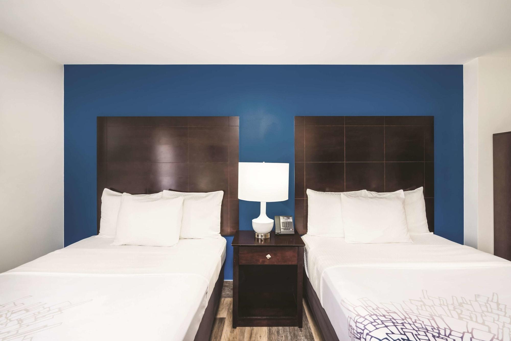 La Quinta By Wyndham Brooklyn Downtown Hotel New York Exterior photo